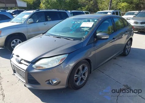2014 Ford Focus Se z USA, uszkodzony, nr VIN 1FADP3F26EL109422
